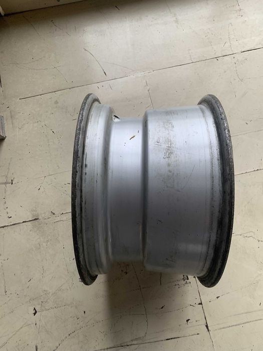 Felga stalowa 18x11 do wozów paszowych Siloking