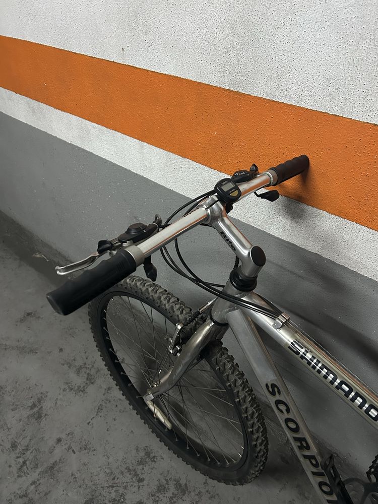 Shimano Scorpion - Bicicleta