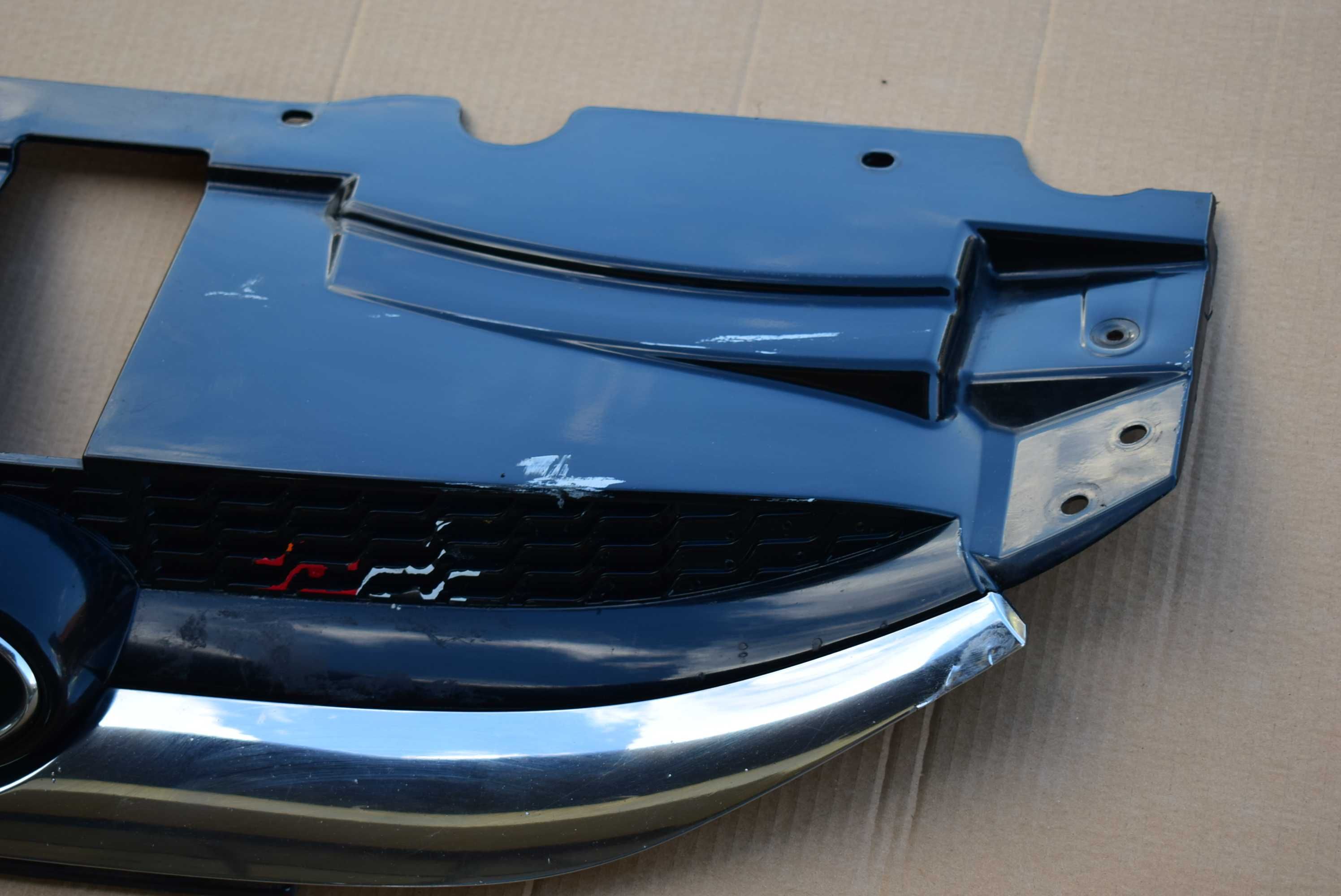 grill atrapa zderzaka chrom HYUNDAI IX35 . 86351-2Y000. 2010R.