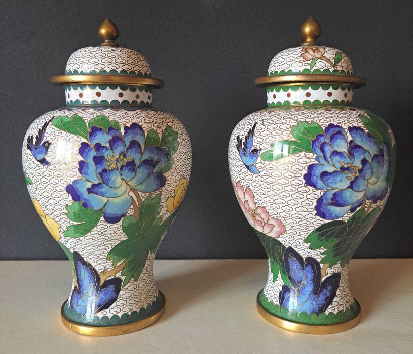 Par de potes em Cloisonné em excelente estado