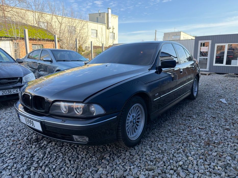 BMW 528 2.5i Автомат