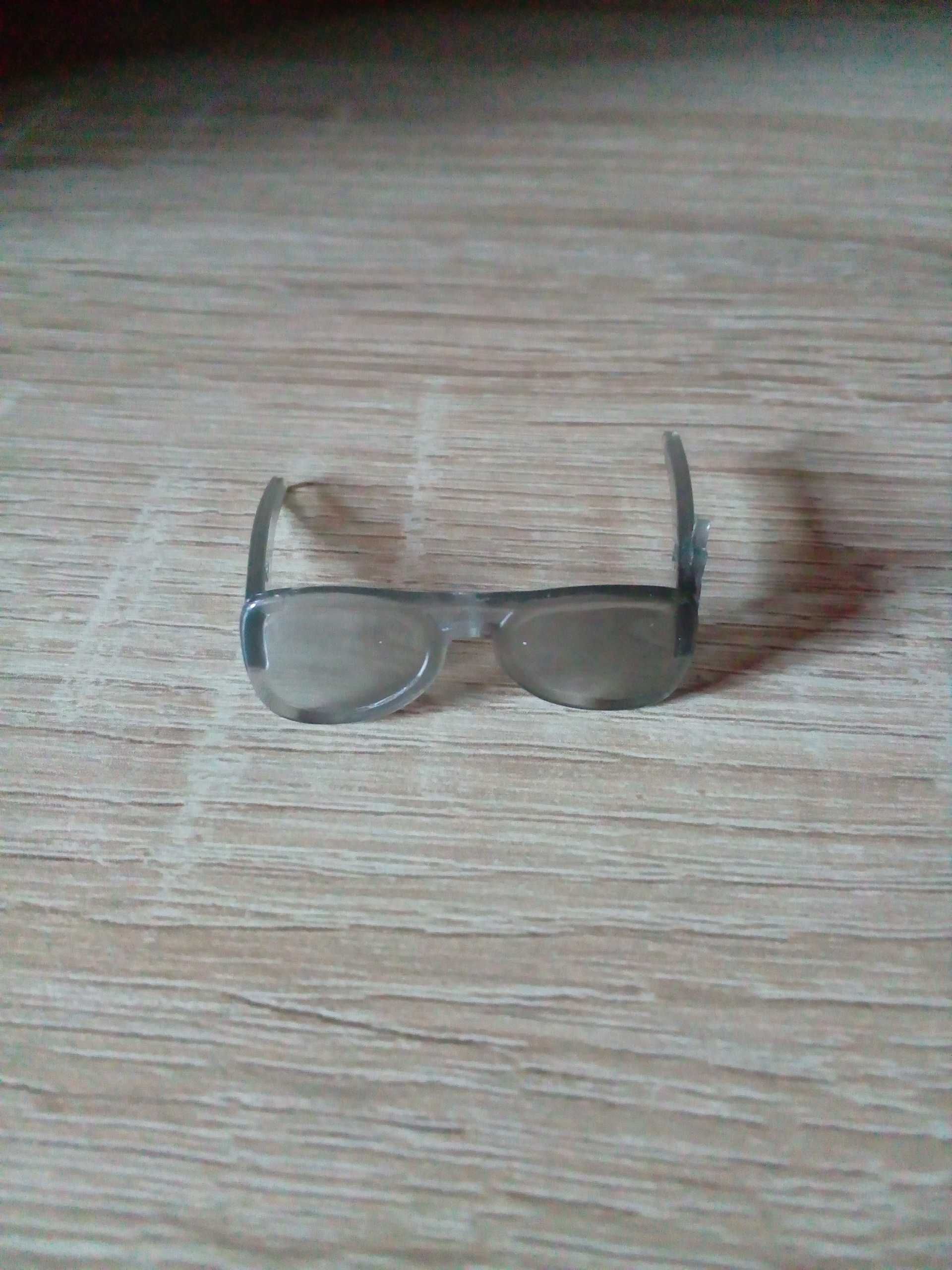 Okulary dla lalki Ken