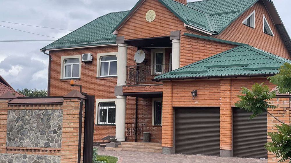 Будинок 365 м2 по вул.І.Франка