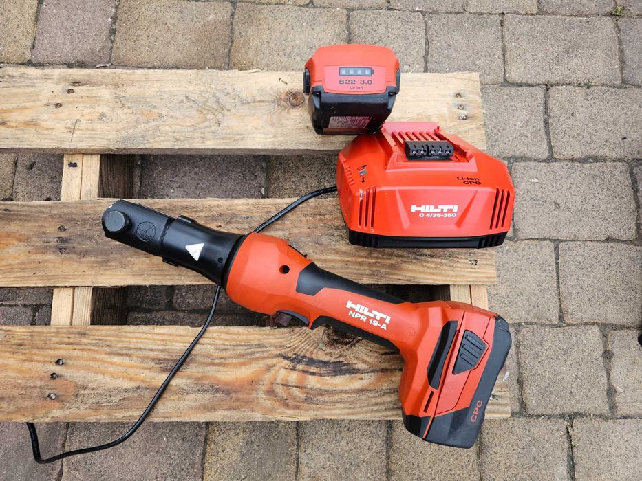 HILTI NPR 19-A zaciskarka jak nowa! 2x aku zestaw FAKTURA