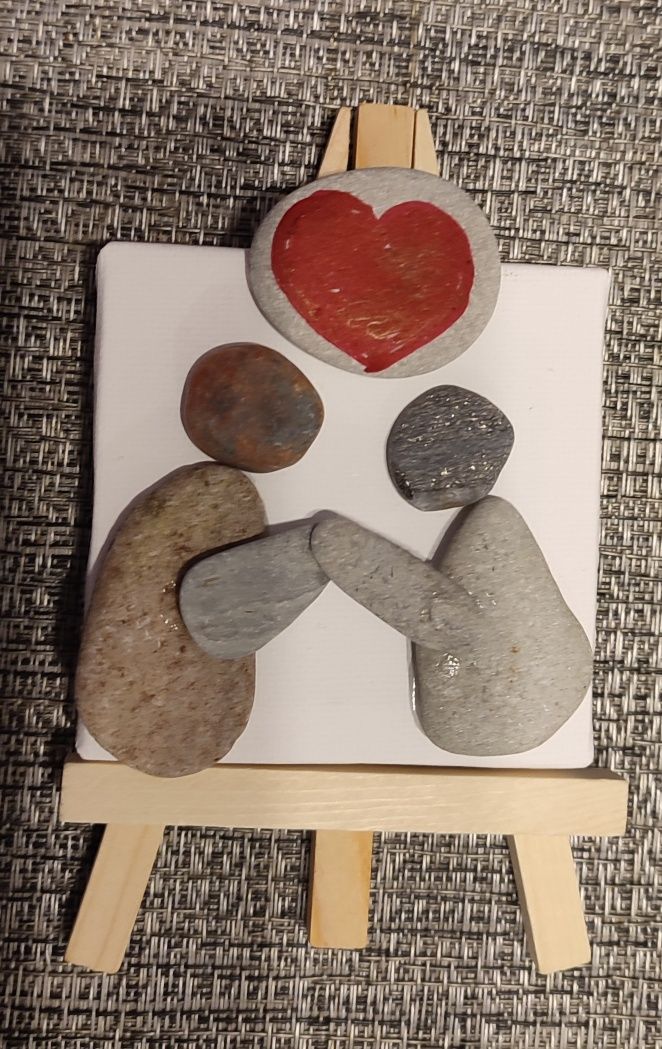 Walentynki. Obraz z kamieni, mini sztaluga, hand made