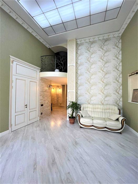 Продам квартиру на Европейской площади