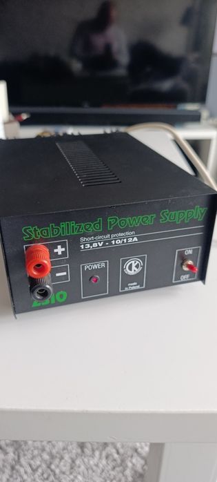 Zasilacz do CB radia ZS10 . 13,8 V DC