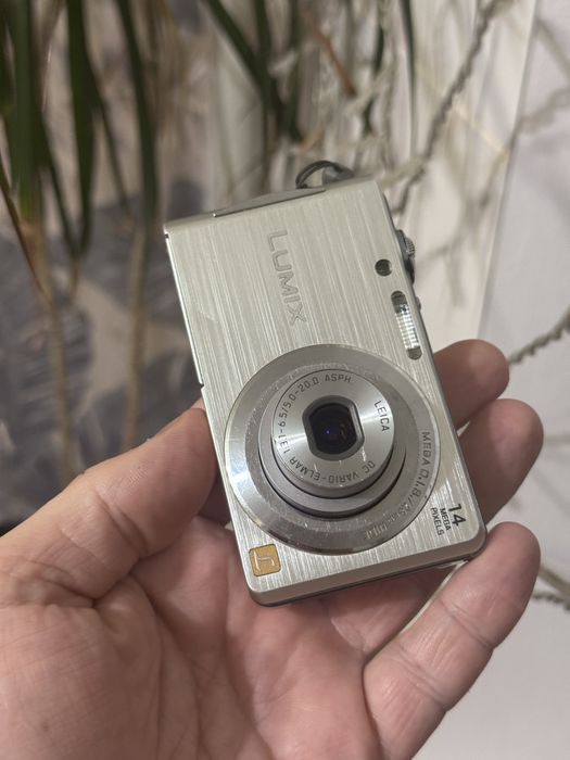 Цифровой фотоаппарат Panasonic lumix dmc fx16
