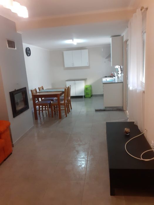 Aluga se t1  boas áreas   contrato  longa duração