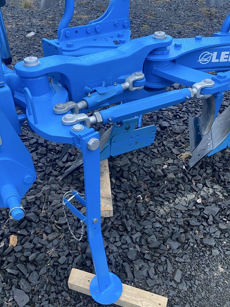 Плуг оборотний навісний 5ти корпусний. Lemken Europal 7,4+1
