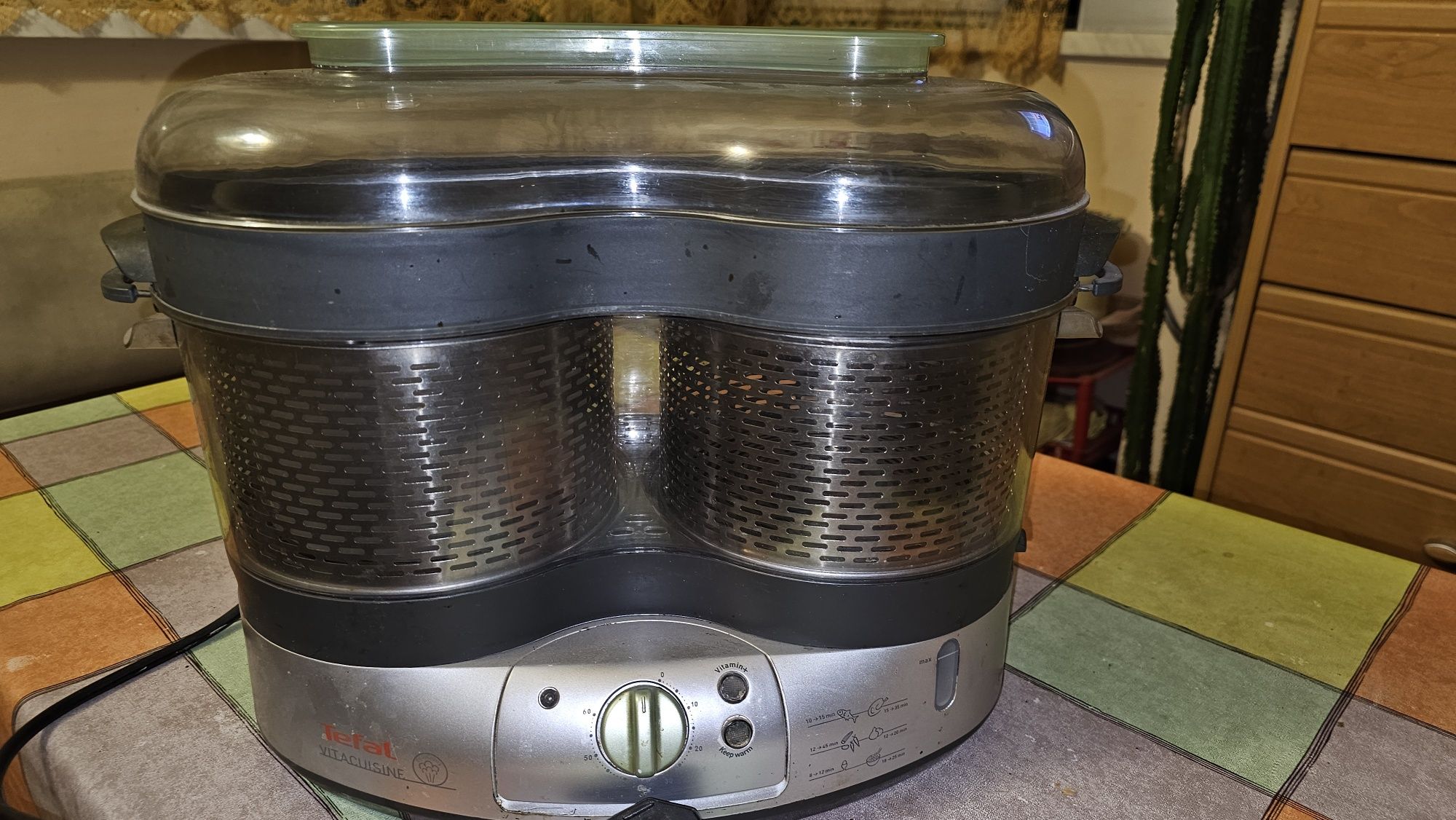 Электрическая пароварка Tefal VS 4001 VitaCuisin