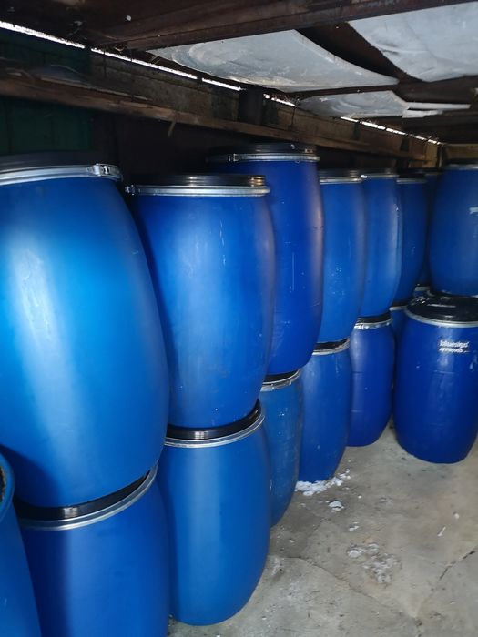 Beczka plastikową 30l,120' l 150l