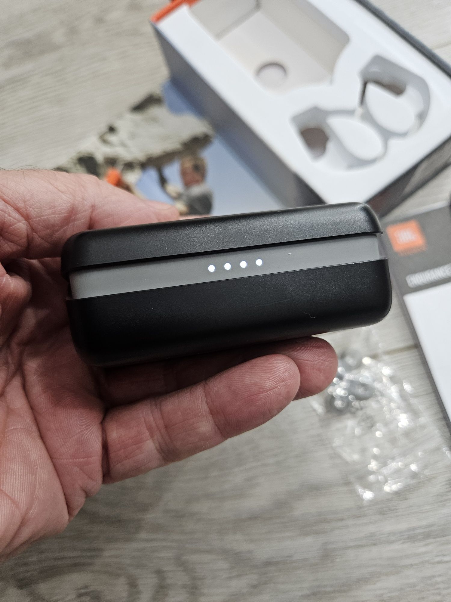Продам елементы наушников JBL Endurance Peak.