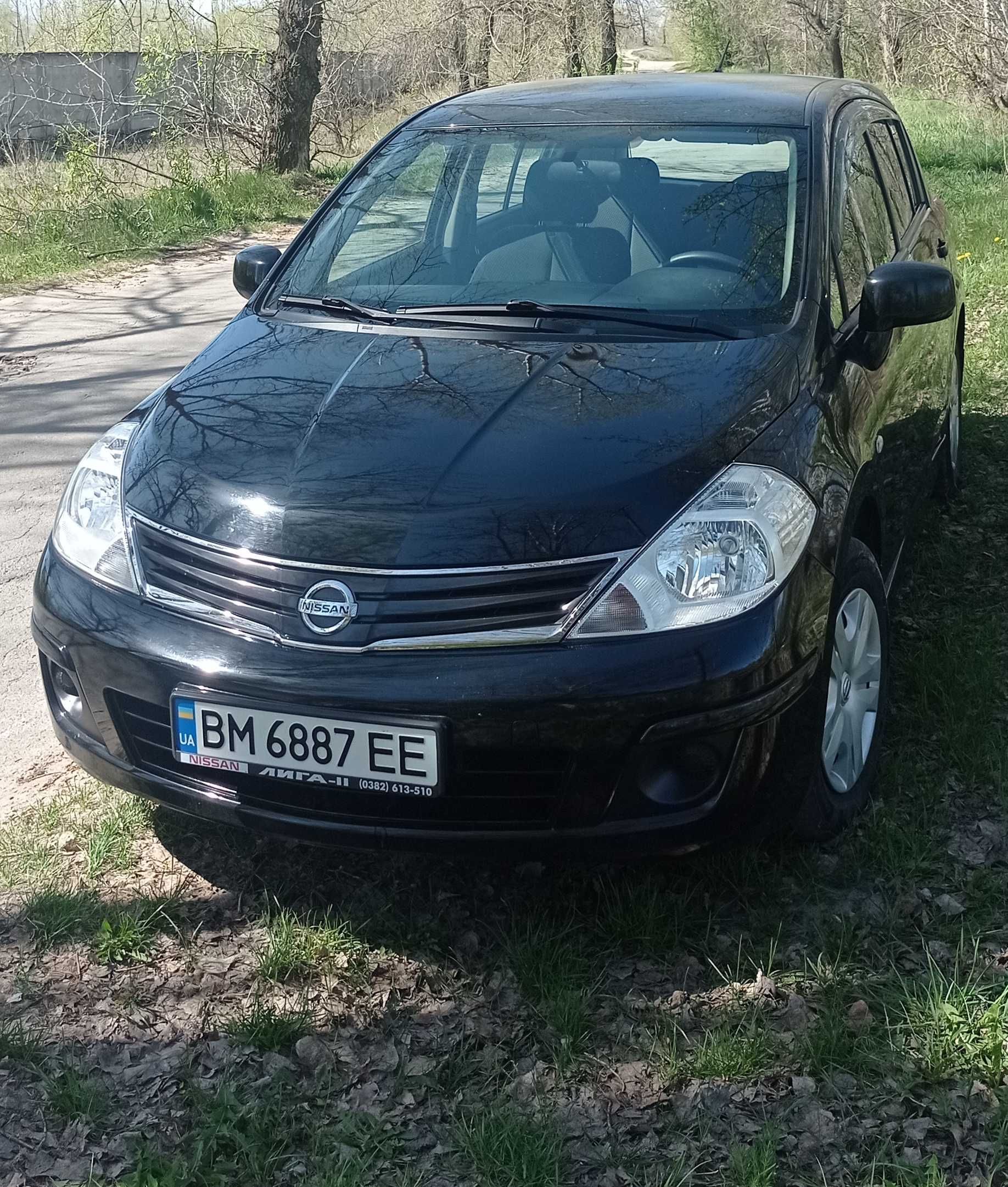 Продам автомобиль Nissan Tiida 1.6 бензин , 2013 г.в