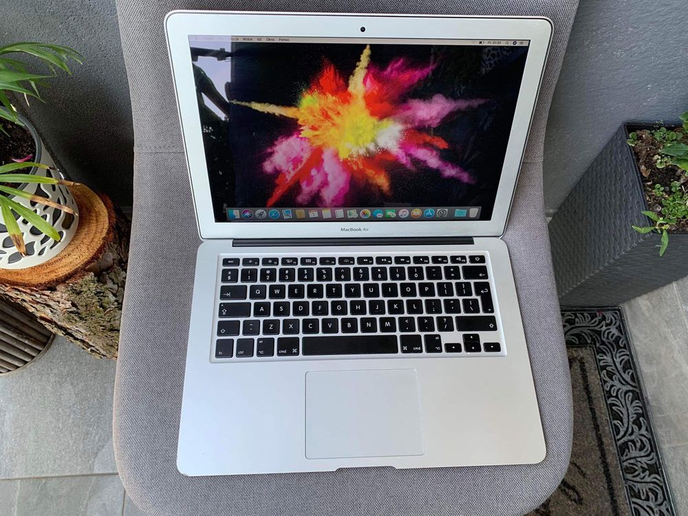 Cieniutki MacBook A1466/Intel Core I5/8GB/HDD 250GB/Piękny Egzemparz!