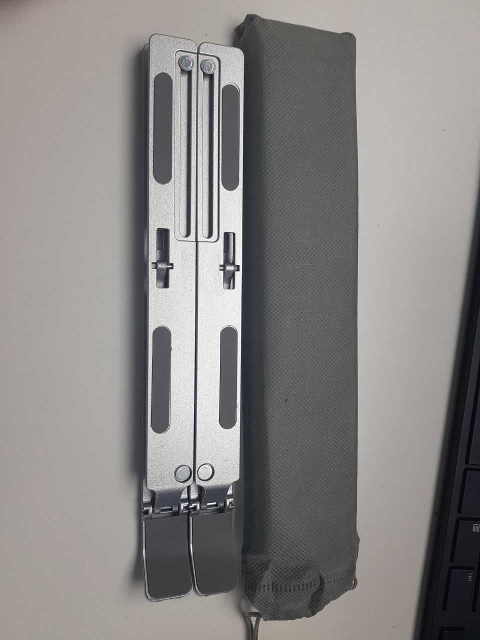 Підставка для ноутбука алюмінієва розкладна із регулюванням
