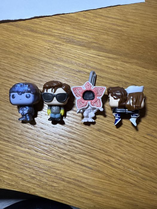 stranger things, kinder joy