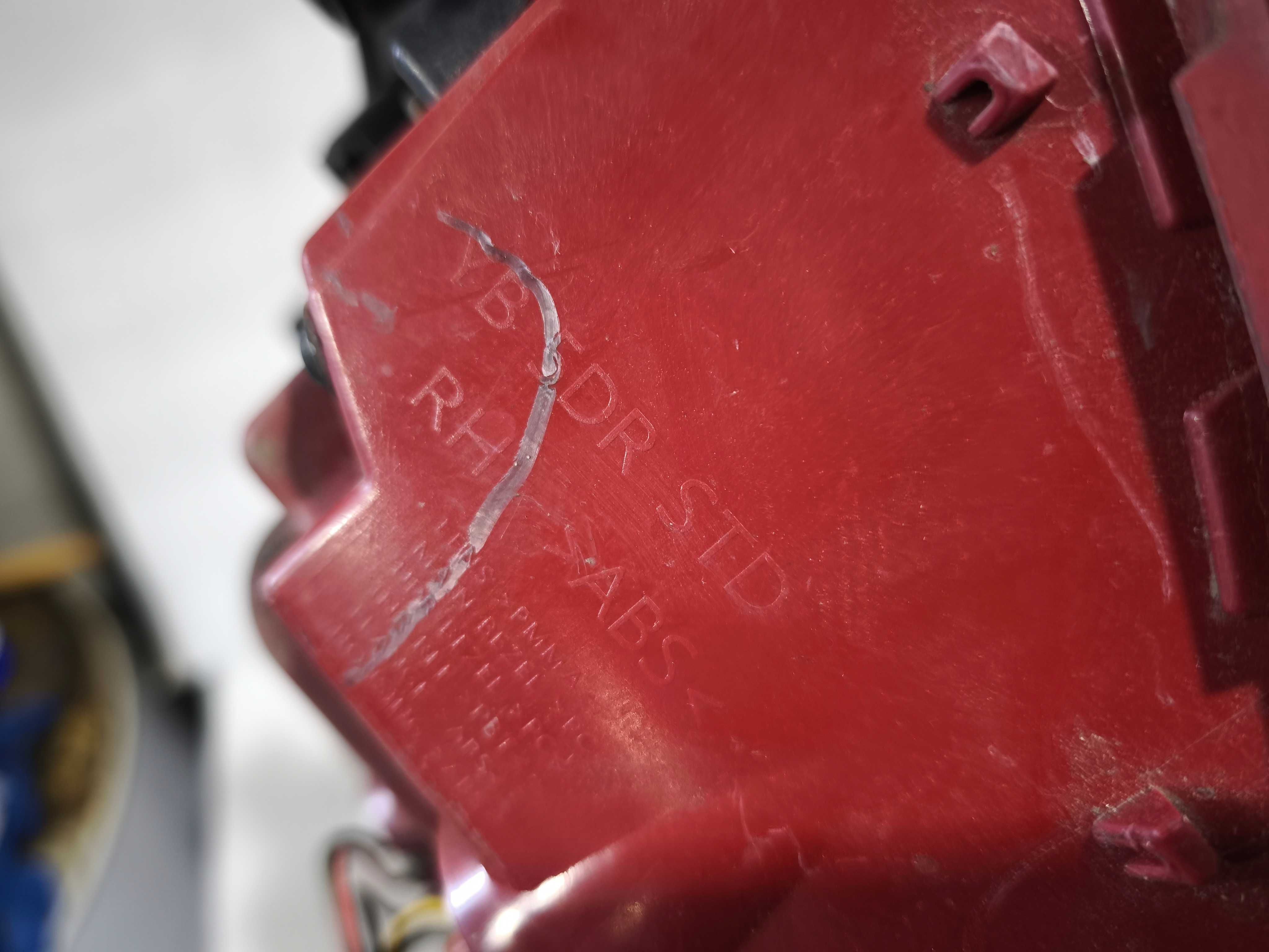 Lampa prawy tył prawa tylna Kia Rio IV 17- oryginał EU