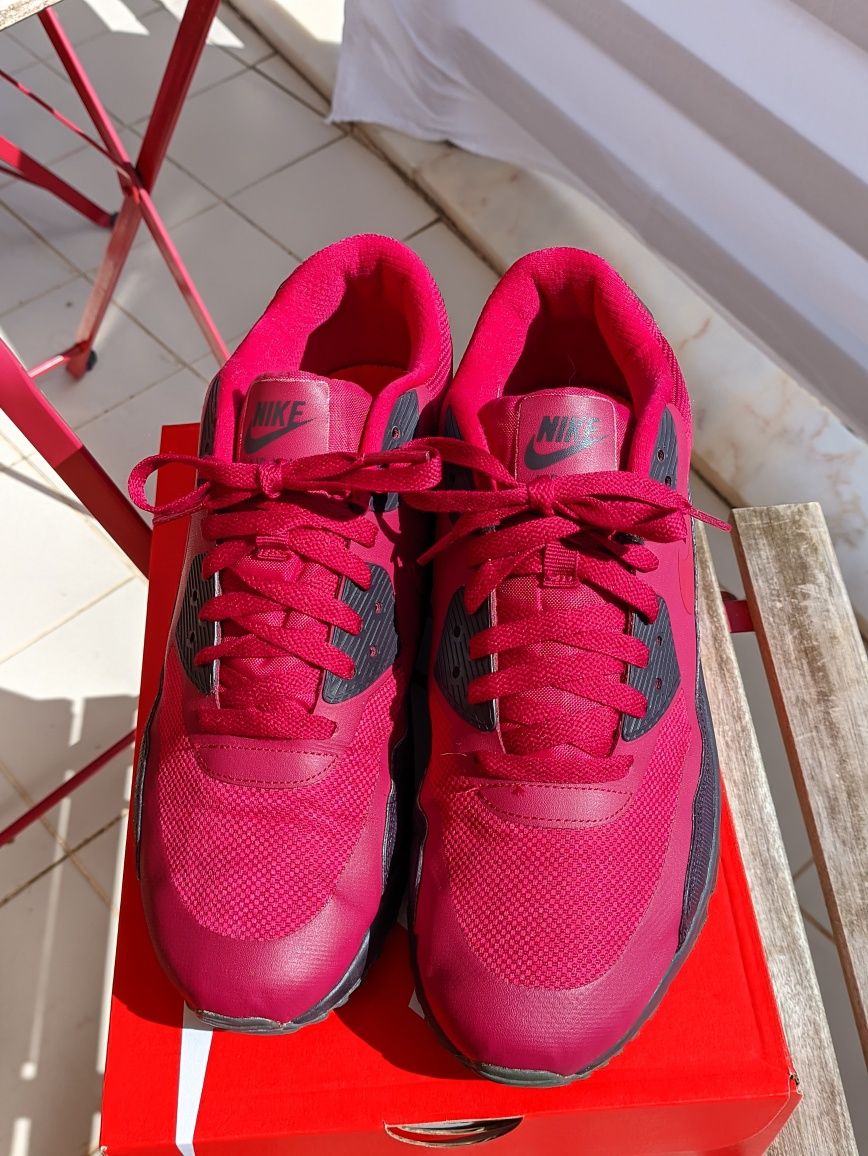 Nike Air Max 90 Ultra 2.0