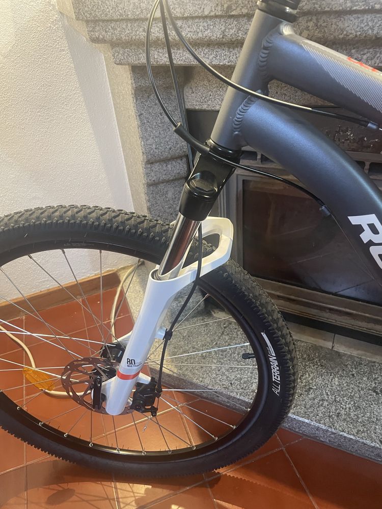 Troco a bicicleta  0km por um iphone 12 ou 13