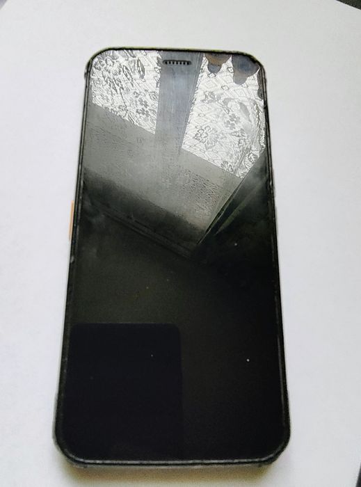 Смартфон Caterpillar S62 pro