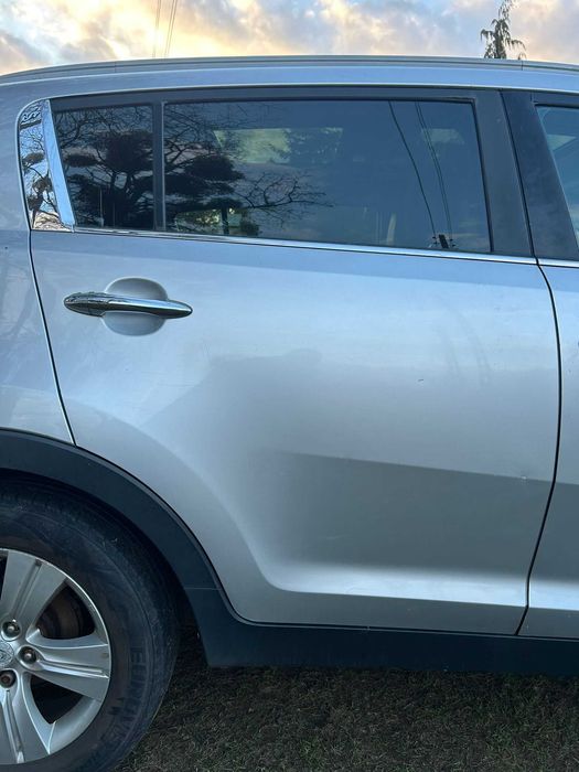 Drzwi prawy tył Kia Sportage III 9S