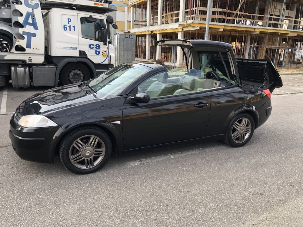 Renault megane cabrio karmann 1.6 com apenas 170 kms
