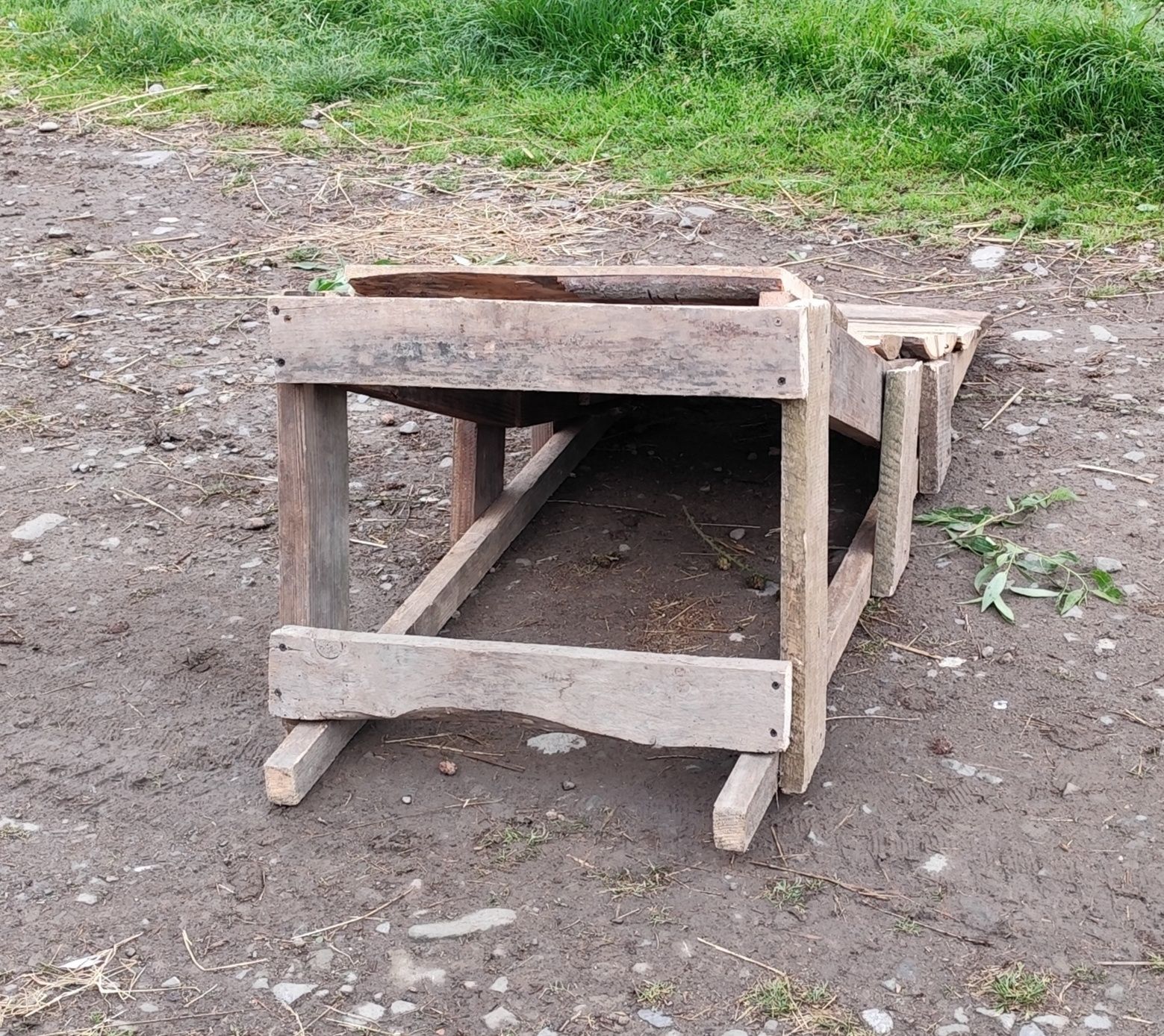 Zaprojektuje i zbuduje skocznie rowerowe