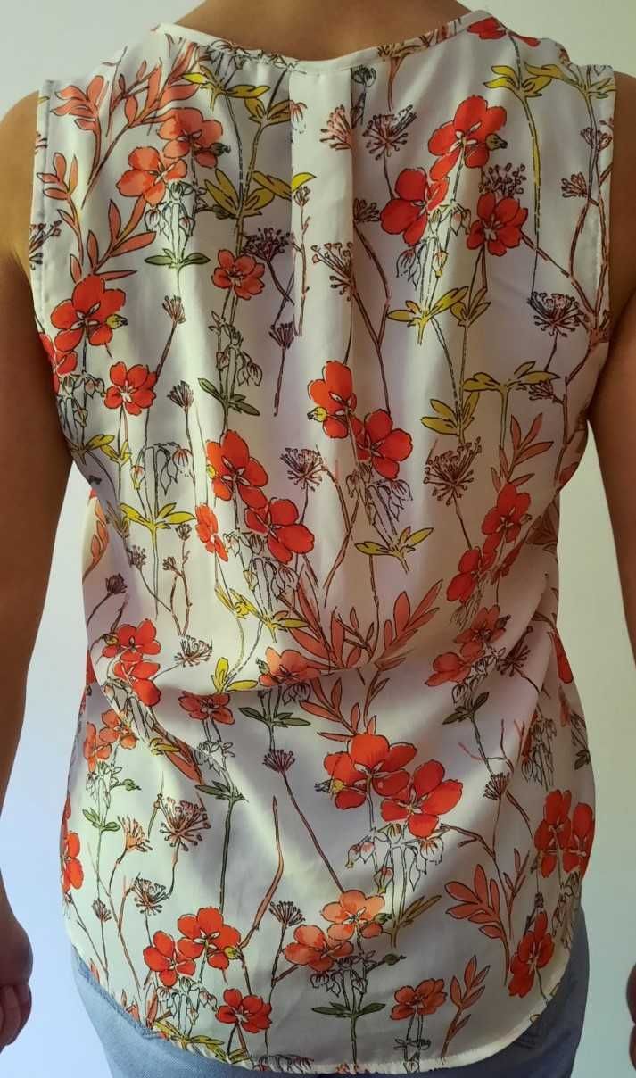 Top branco floral