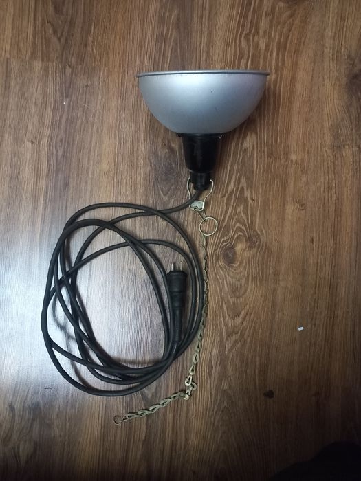 Светильник для гаража