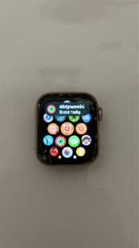 Iwatch seria 4 uszkodzona szybka