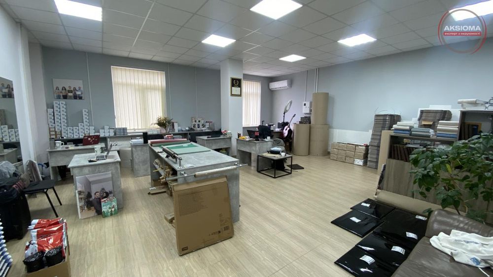 Продаж приміщення 111м під магазин, офіс..