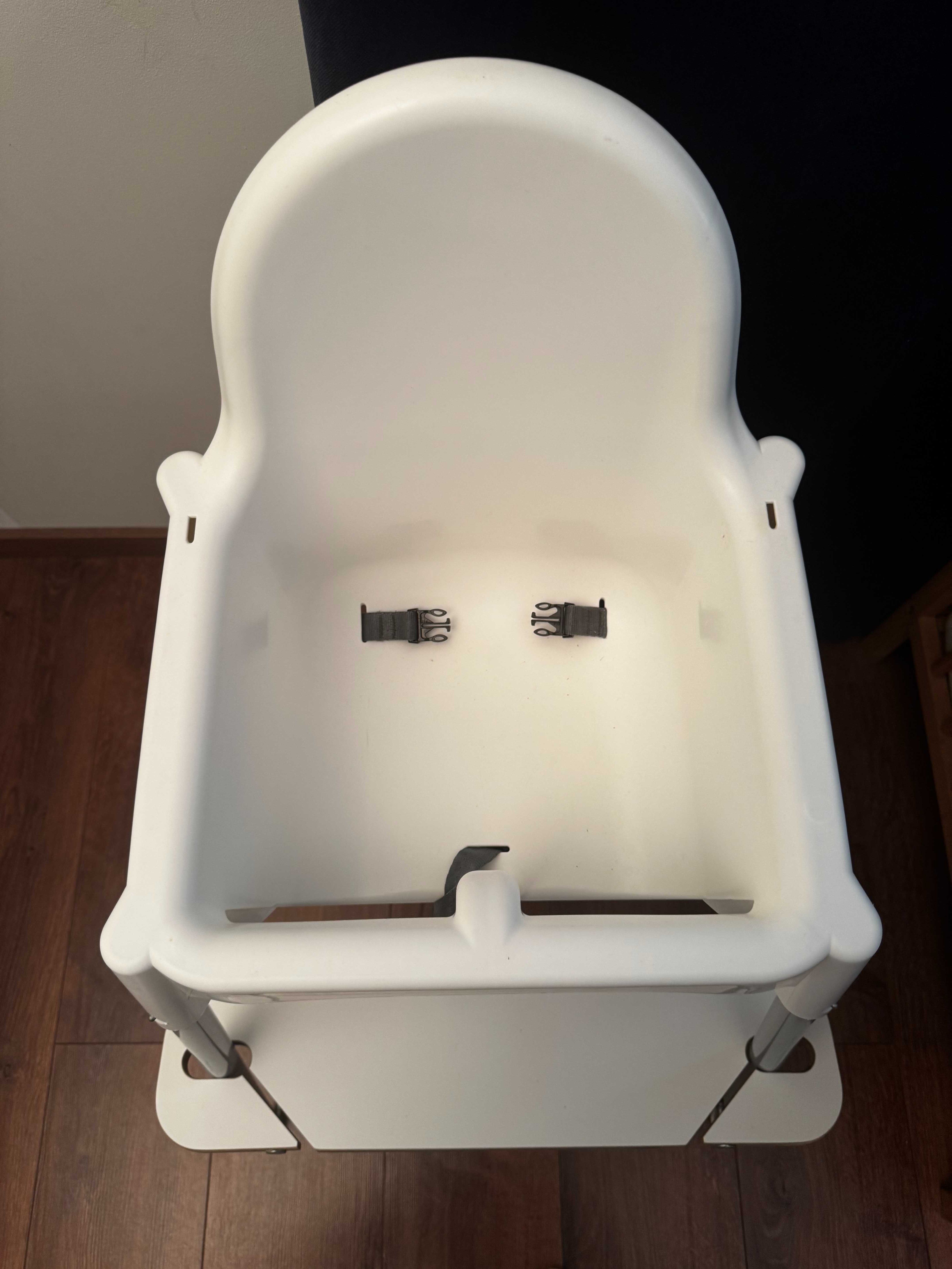 Krzesełko do karmienia IKEA Antilop z regulowanym podnóżkiem