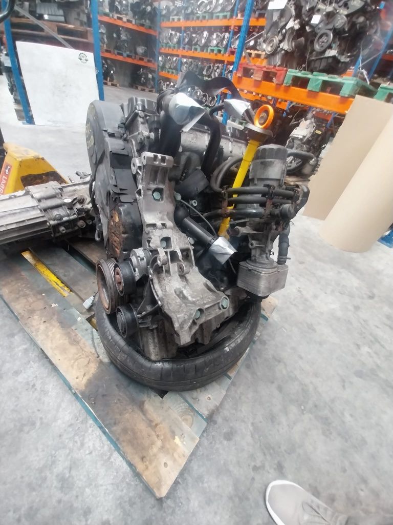 Motor Audi A4 2.0 TDI ref BRC