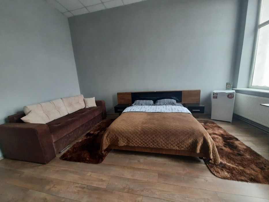 Вільно/ГОТЕЛЬ MONO/Героїв Майдану 1-4осіб 54, Центр р-н Парк Шевченка