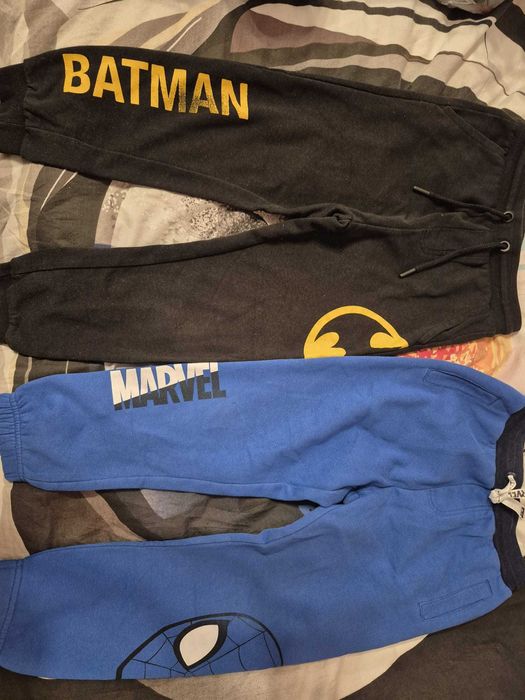 Bajkowa paczka ubrań 128 cm używana +GrATISY