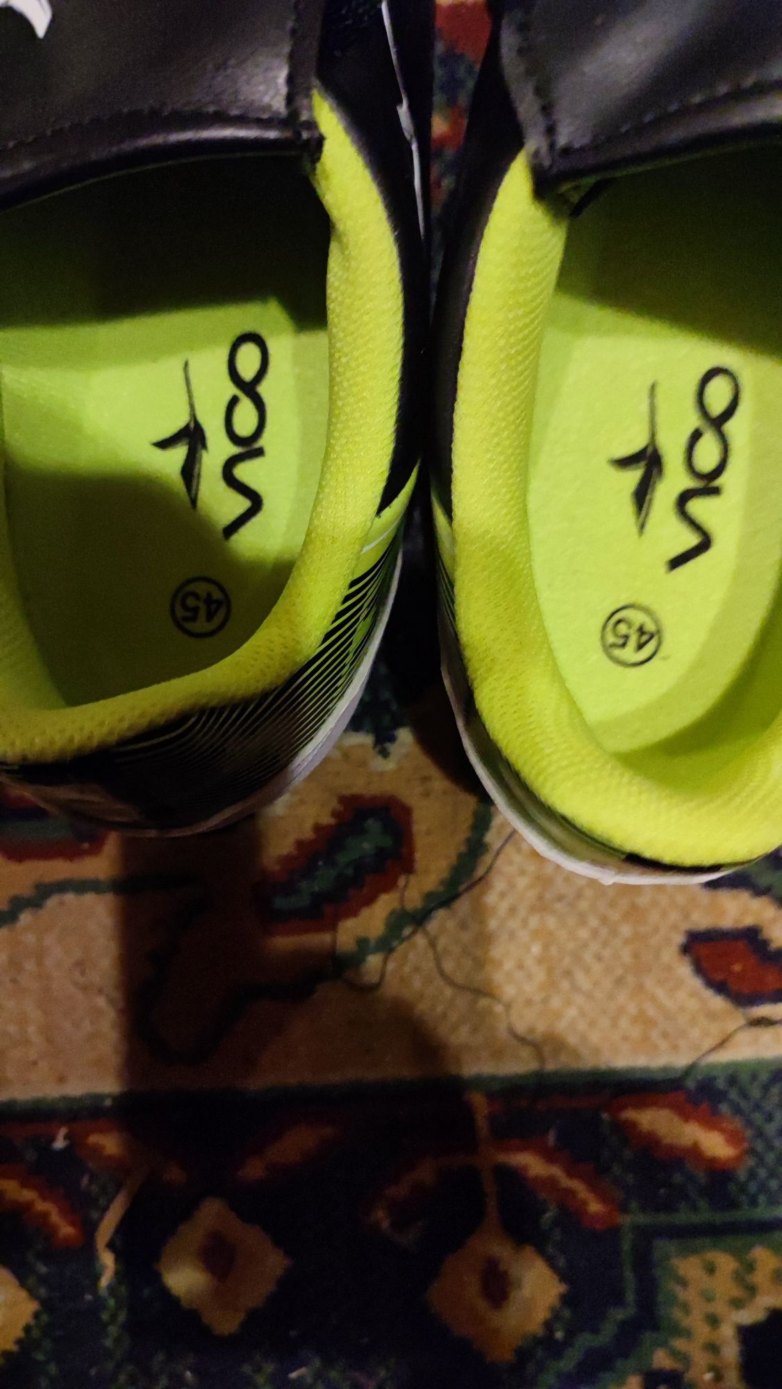 Nowe buty korki Sandic / Vaco / r. 45