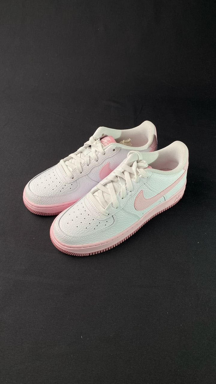 Кросівки жіночі Nike Air Force 1 Gs Elemental Pink