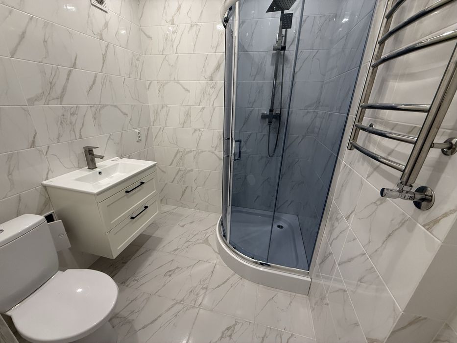 Продаю стильную видувую 1-ку Яхт Клуб