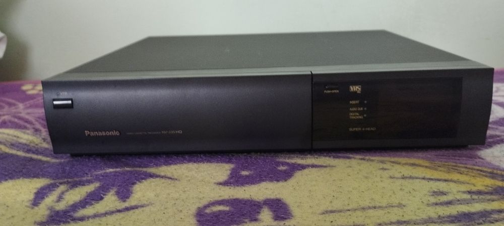 Magnetowid Panasonic 4 głowicowy NVJ 35 HQ nie świeci