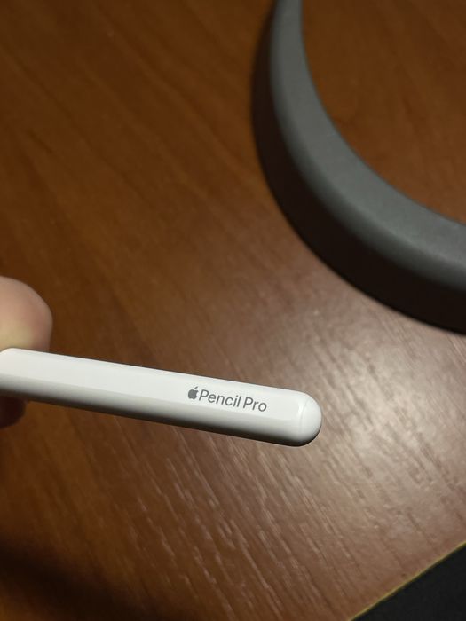 Apple Pencil Pro (читайте опис)