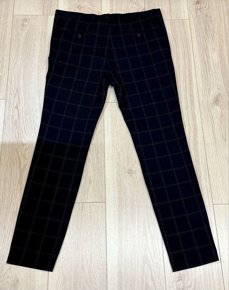 Spodnie chinos marki H&M! Jak NOWE! Czarne spodnie materiałowe!