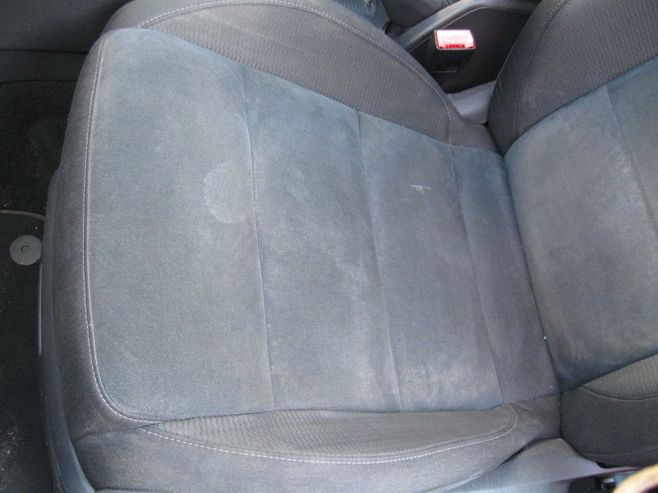 volkswagen golf vi 6 kombi fotele siedzenia siedzenie alkantara grzane