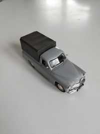 Model - Warszawa 200 pickup skala 1:43