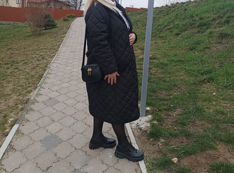 Осінє пальто 16 р.