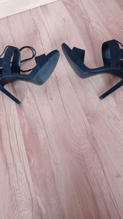Eleganckie sandały ZARA r.39, nowe