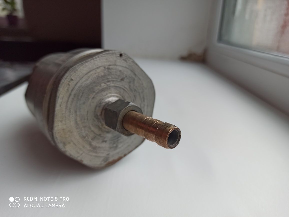 Обратный клапан (отсекатель) сухой затвор на газорежущий инструмент