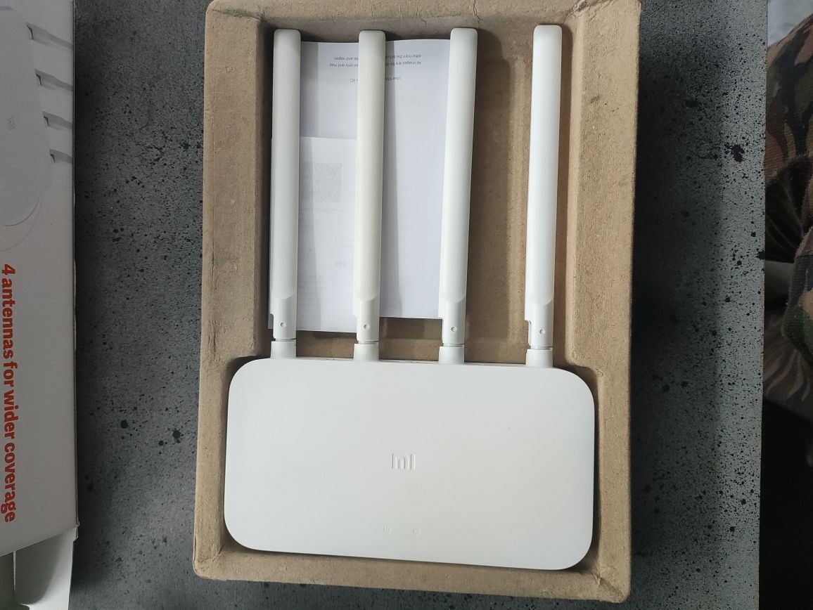 Маршрутизатор роутер Xiaomi Mi Router 4C Global (Уценка)