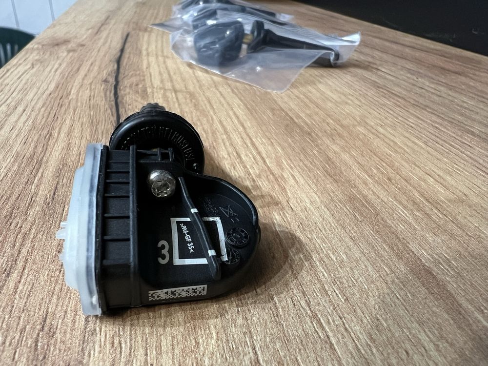 Czujniki ciśnienia opon powietrza FORD^ 433MHz TPMS Nowe^