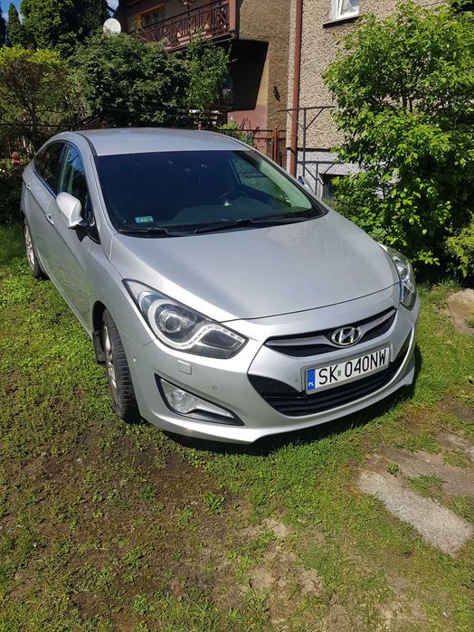 HYUNDAI i40 2.0 GDI 180km Pełna opcja wersja premium (usterka silnika)